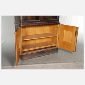 Zwei Bibliotheksschränke