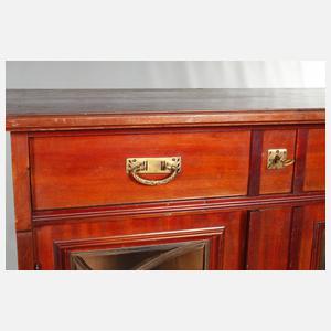 Kleines Jugendstilvertiko