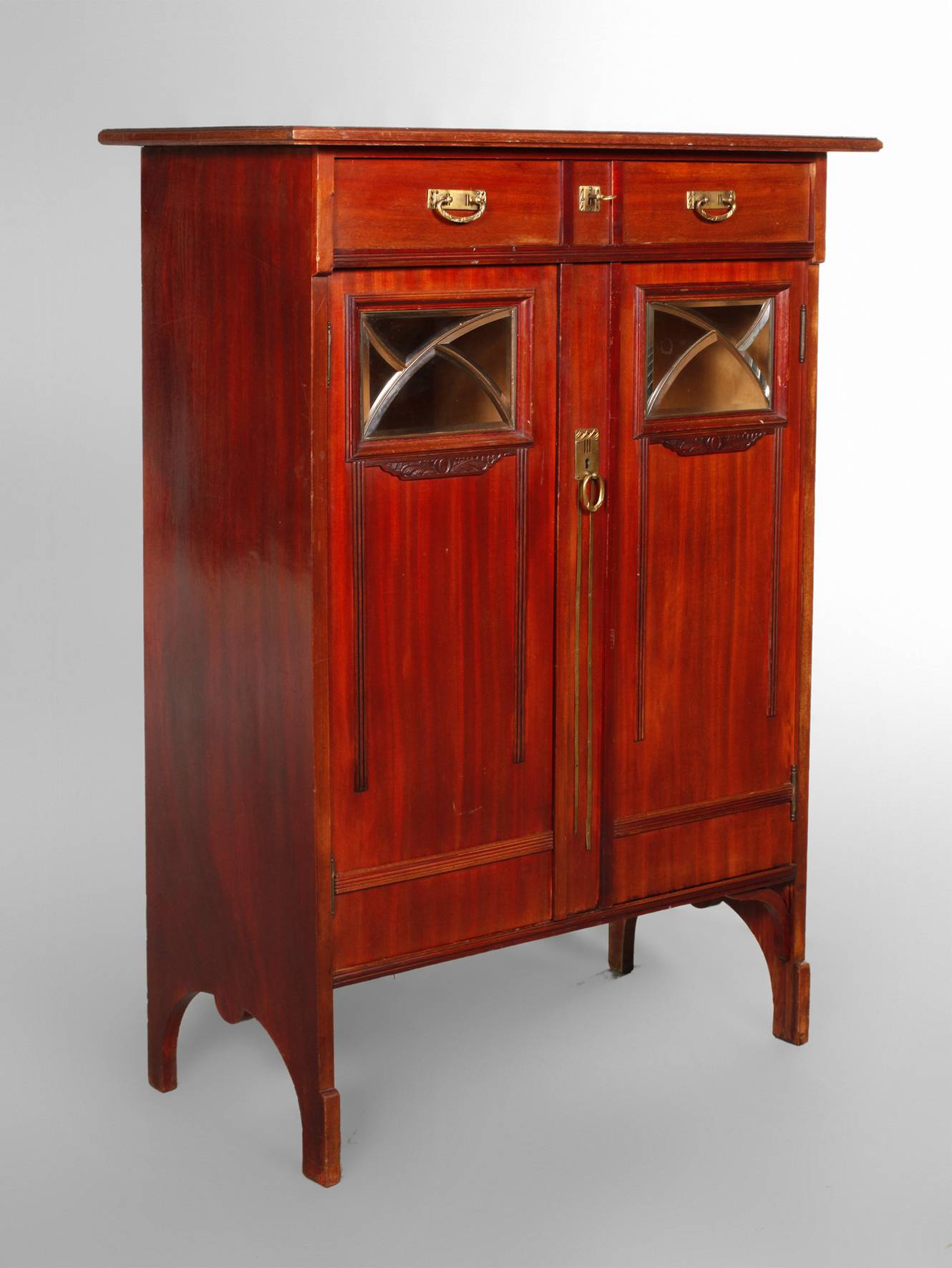 Kleines Jugendstilvertiko