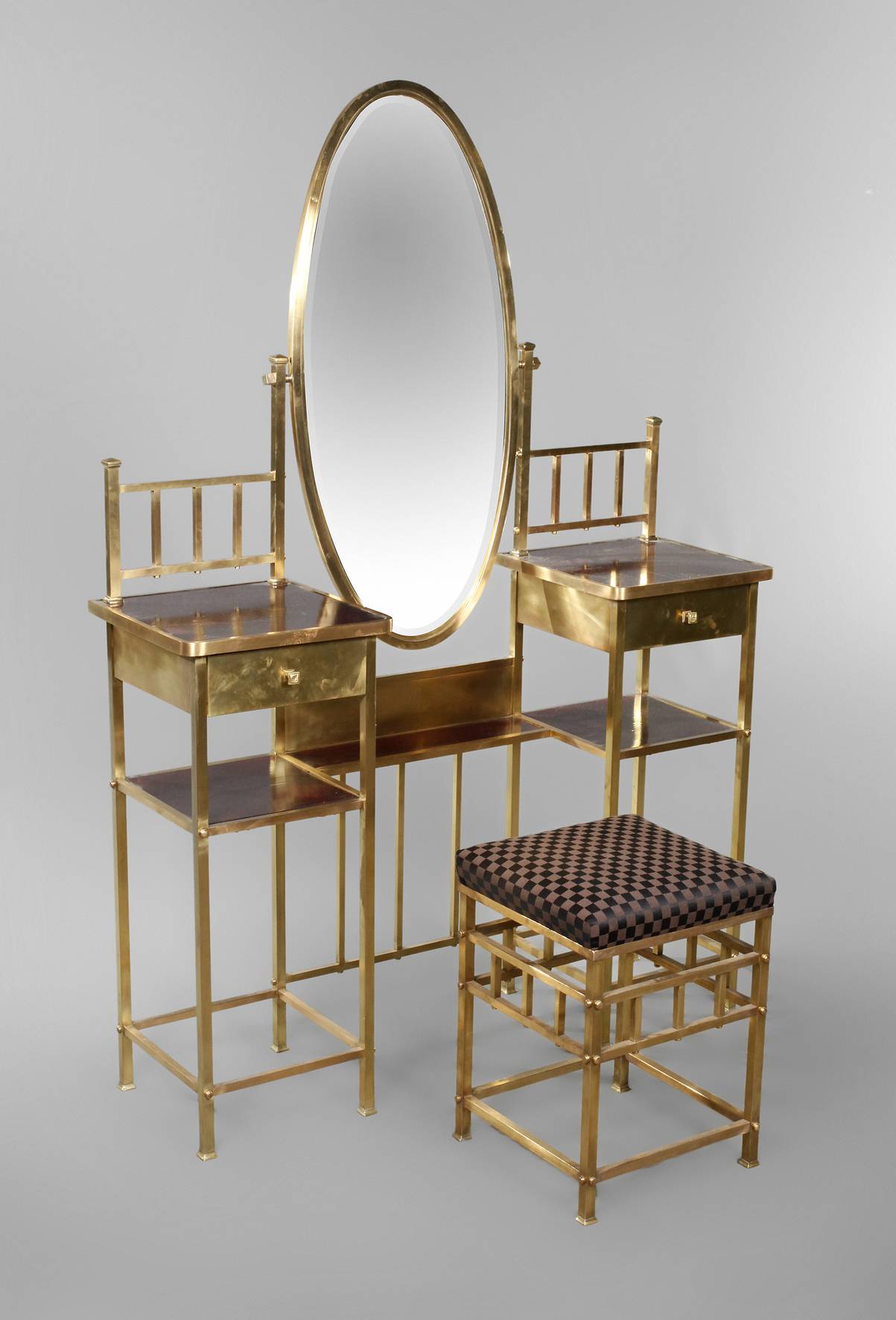 Schminktisch mit Hocker