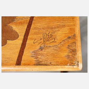 Vier Satztische Gallé