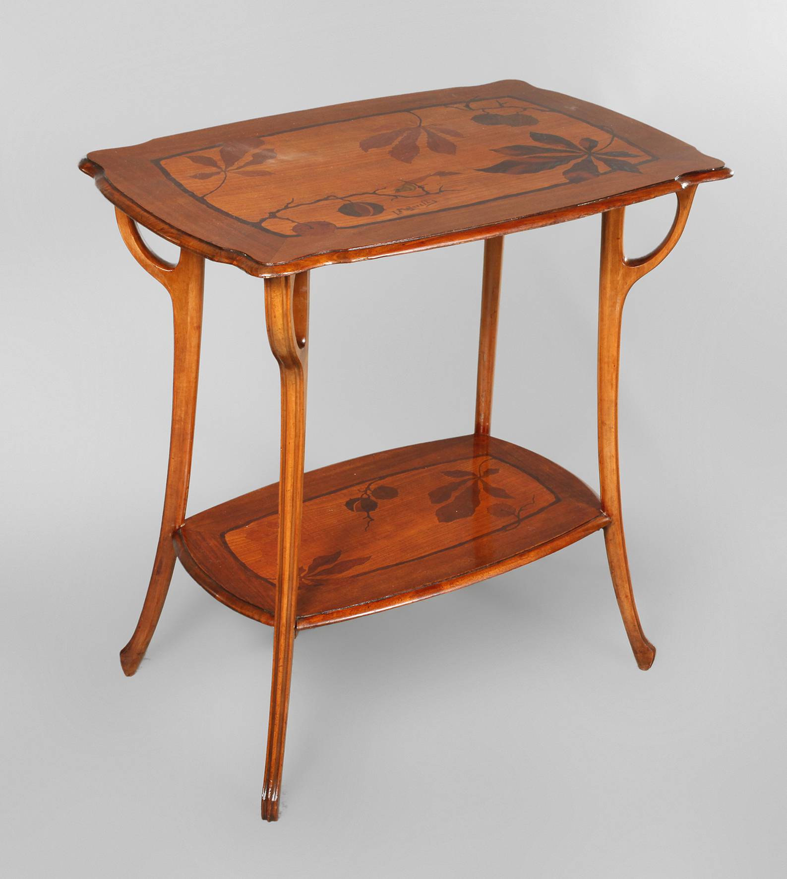 Louis Majorelle Serviertisch ”Kastanie”