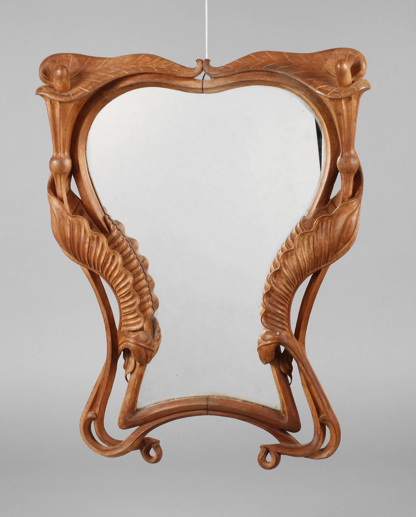 Jugendstil-Wandspiegel