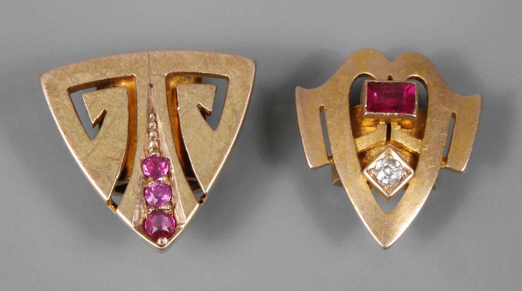 Zwei Uhrenkettenschieber