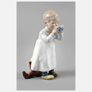 Meissen ”Kind, aus einer Tasse trinkend”