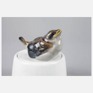Meissen ”Spatz auf Dose”