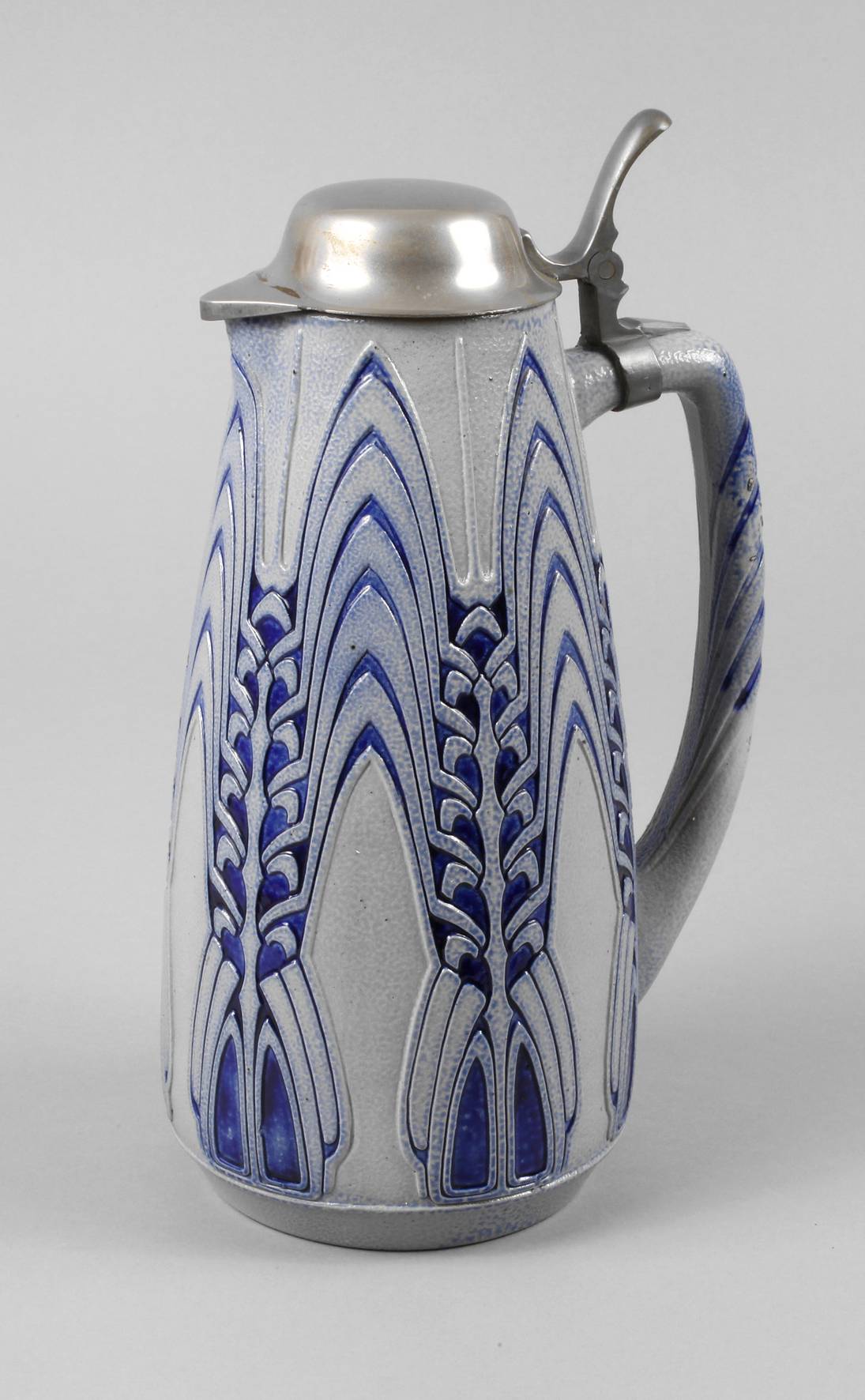 Peter Behrens attr. Jugendstilkanne