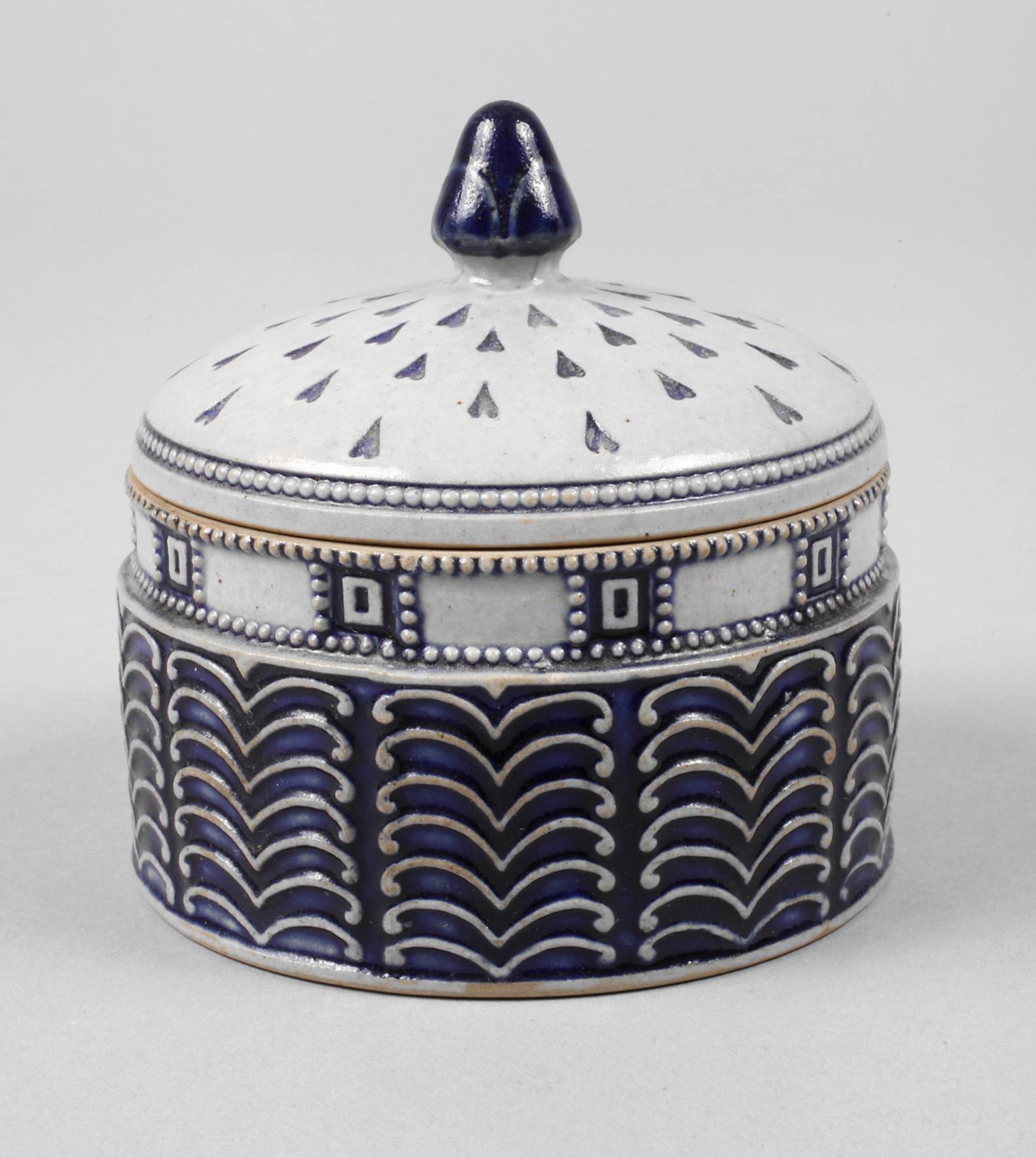 Albin Müller Deckeldose