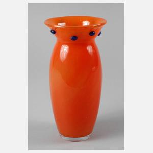 Vase mit Butzendekor