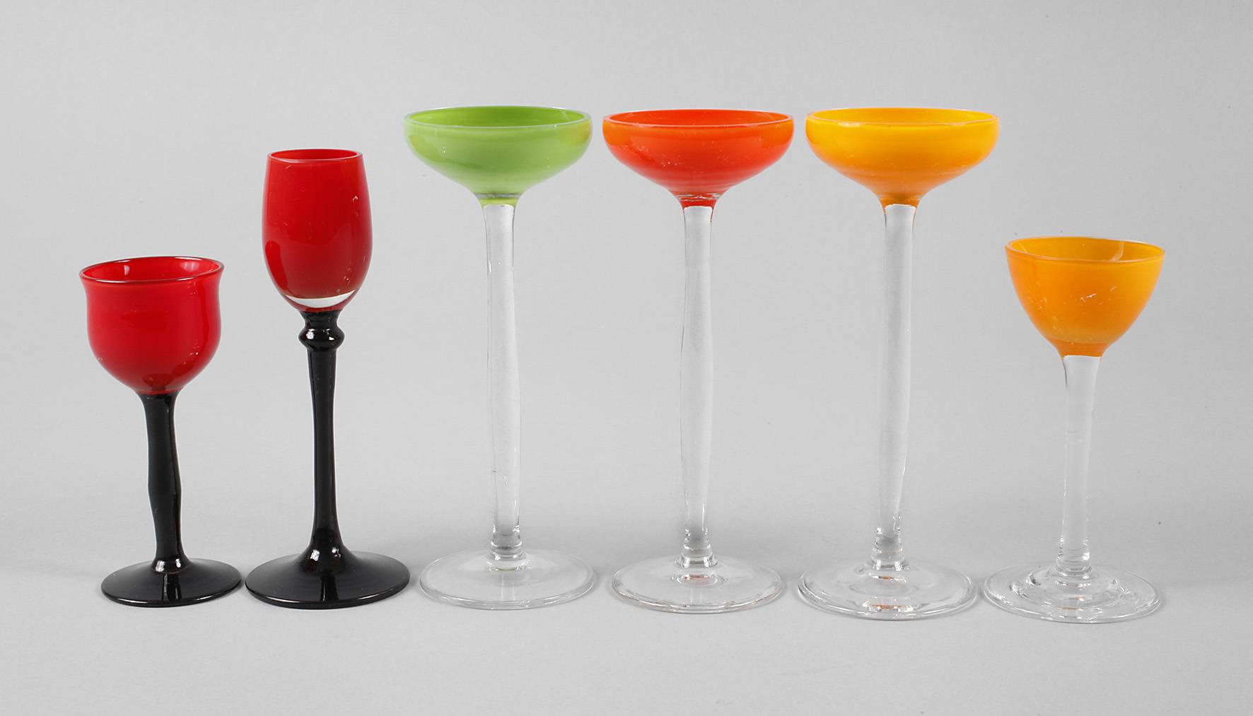 Sechs Likörgläser Art déco