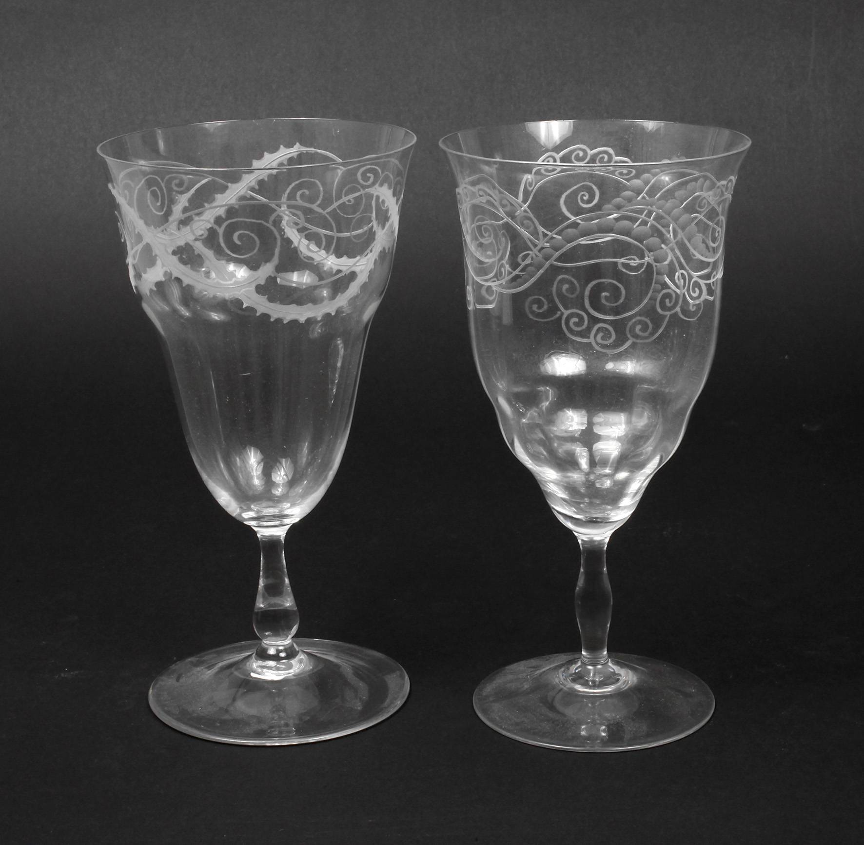 Zwei Kullerpfirsichpokale