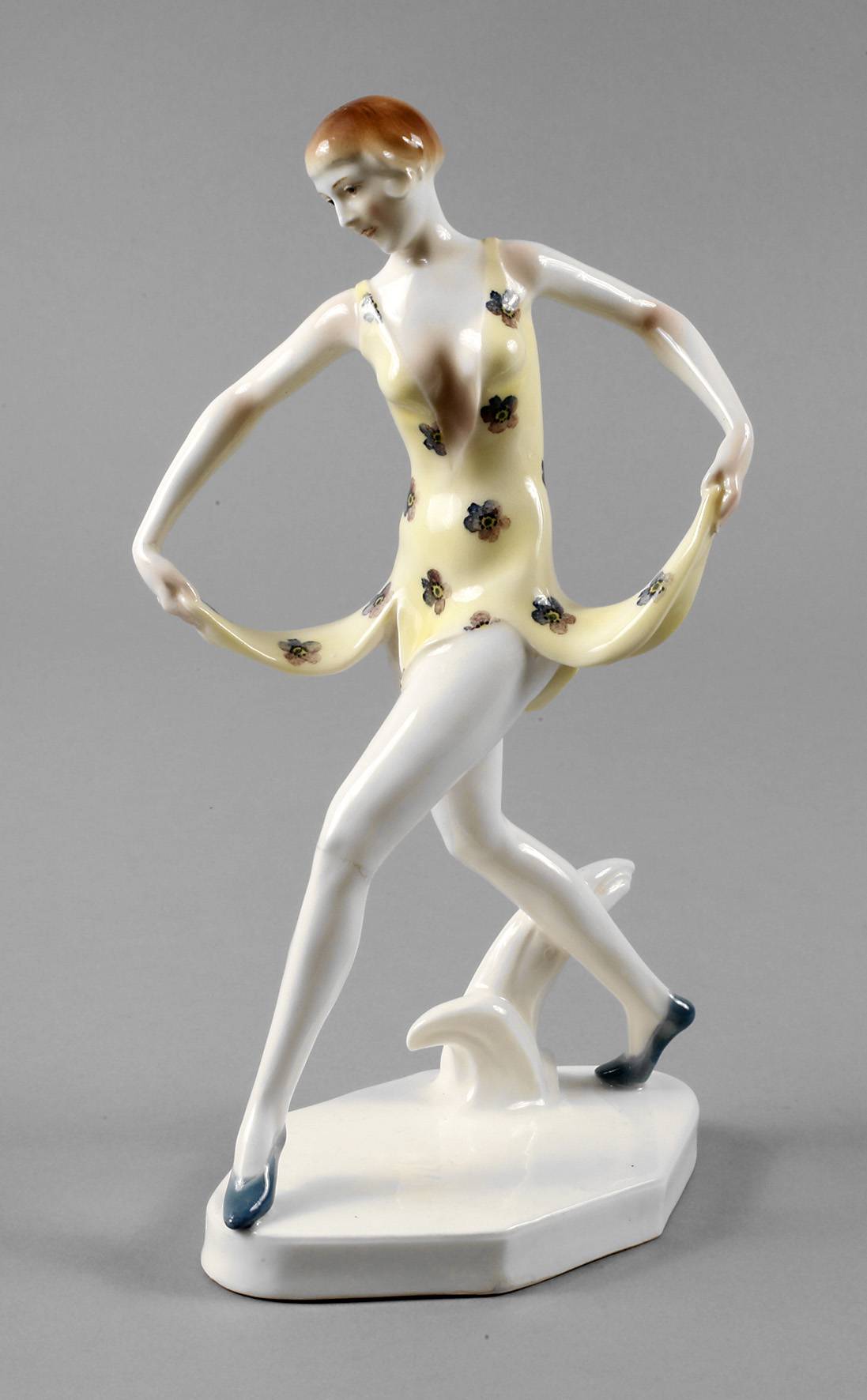 Schäfer & Vater Rudolstadt Tänzerin Art déco