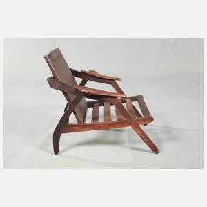 Drei kleine Armlehnstühle