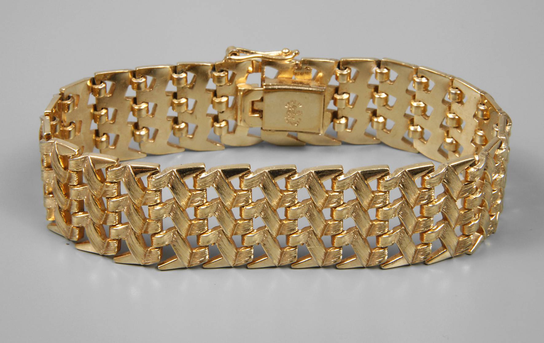 Grosse Pforzheim breites Armband