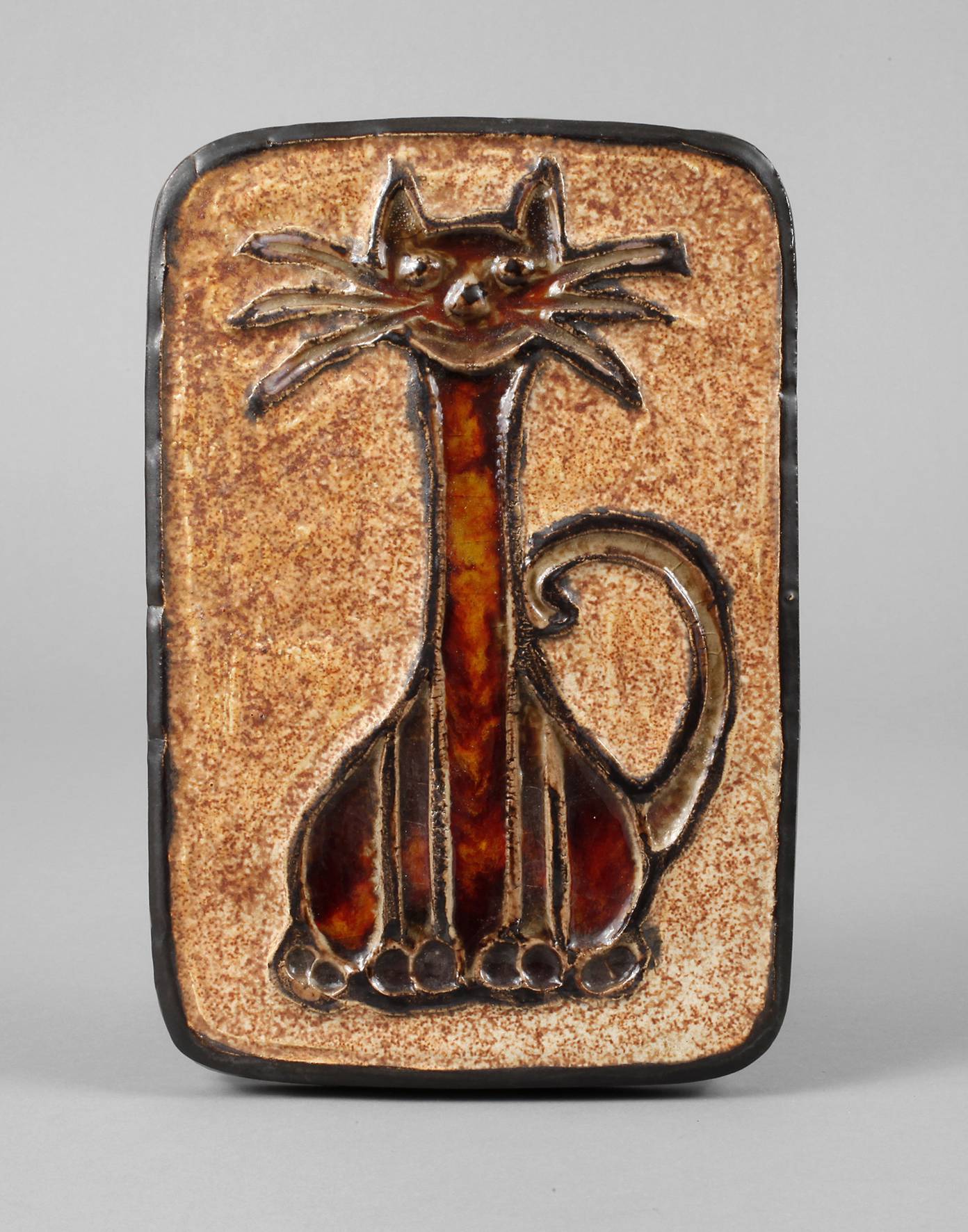 Kleine Keramikplatte mit Katze