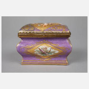 Deckeldose in Truhenform