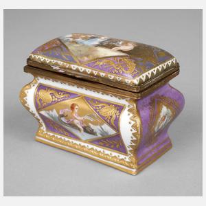 Deckeldose in Truhenform