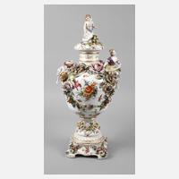 Rudolstadt Prunkvase im Rokokostil111