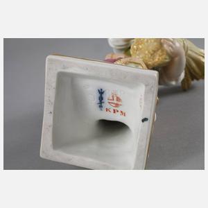 KPM Berlin Mädchen mit Garbe