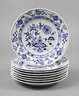Meissen acht Speiseteller ”Zwiebelmuster”