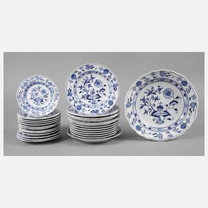 Meissen Konvolut Teller ”Zwiebelmuster”