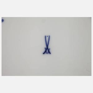 Meissen Prunkteller ”Blume 4”