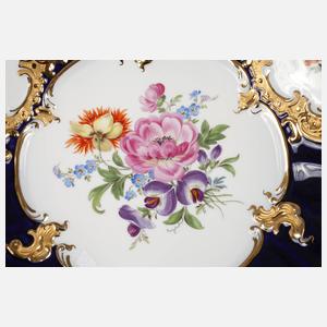 Meissen Prunkteller ”Blume 4”