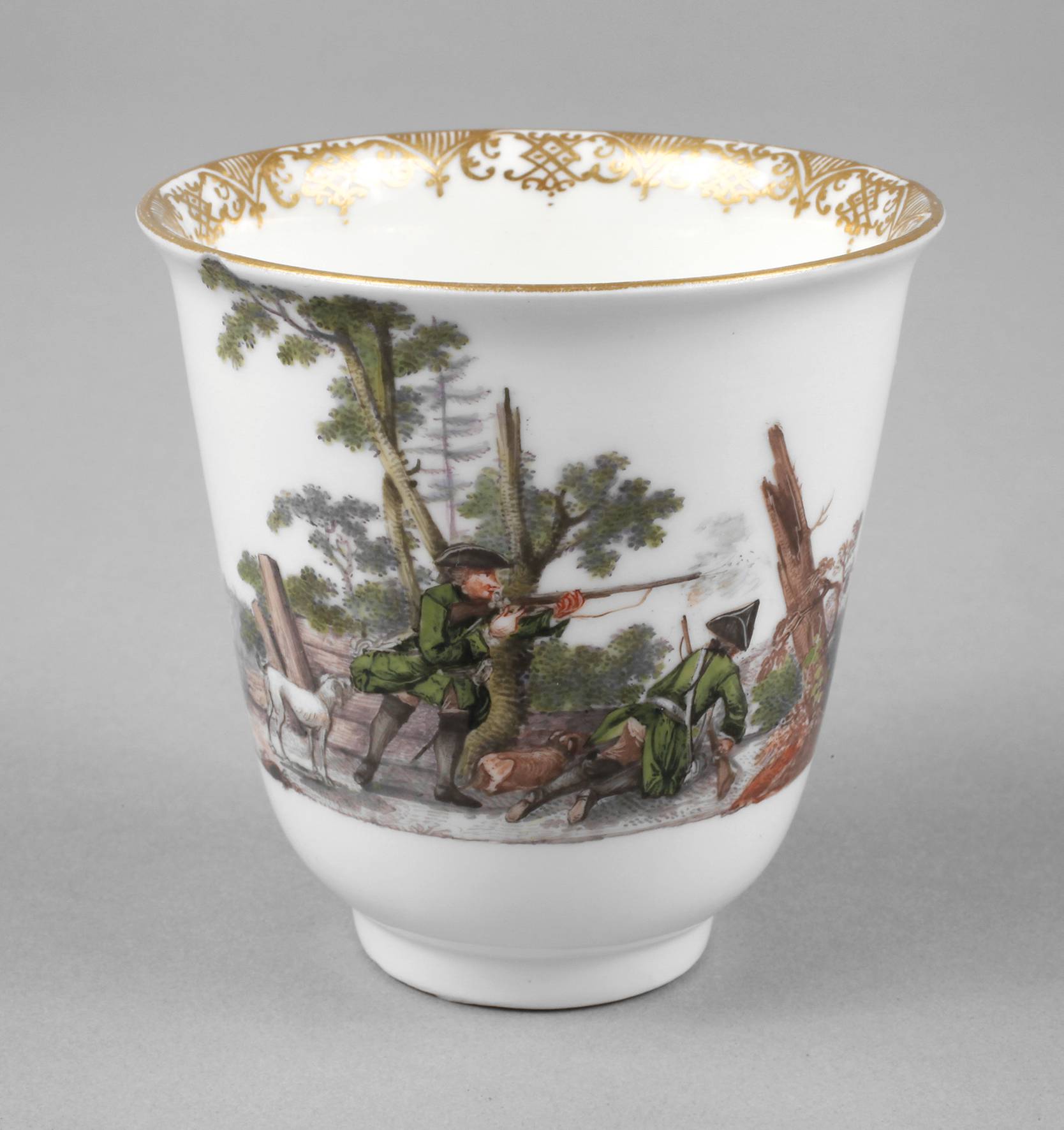 Meissen Bechertasse mit Jagdmotiv