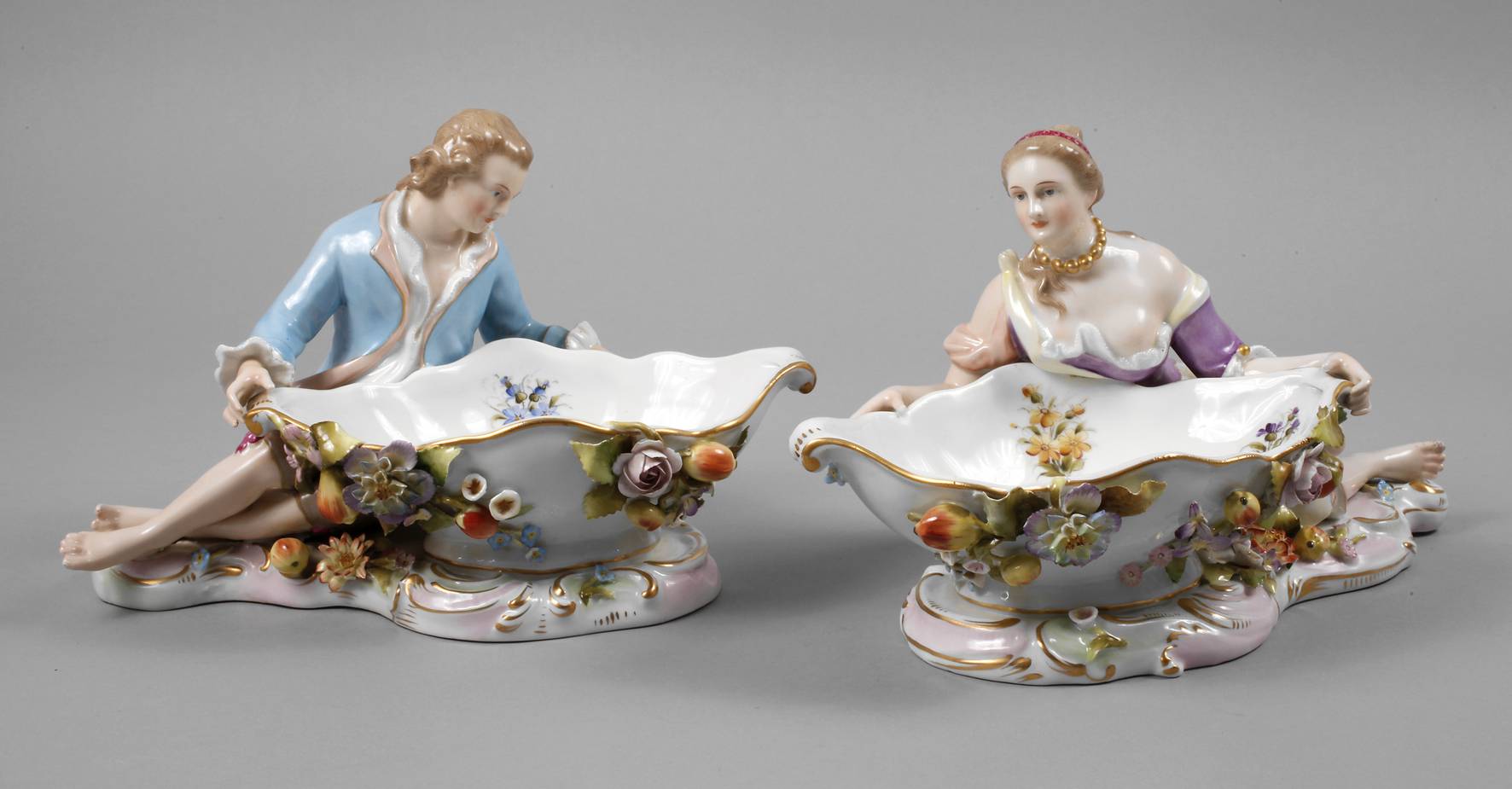 Paar figürliche Konfektschalen