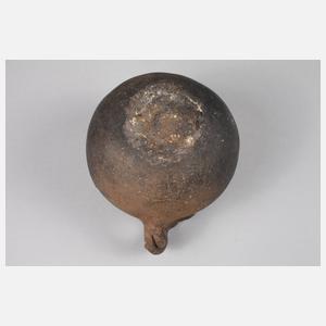 Henkeltopf mit Kannenausguss