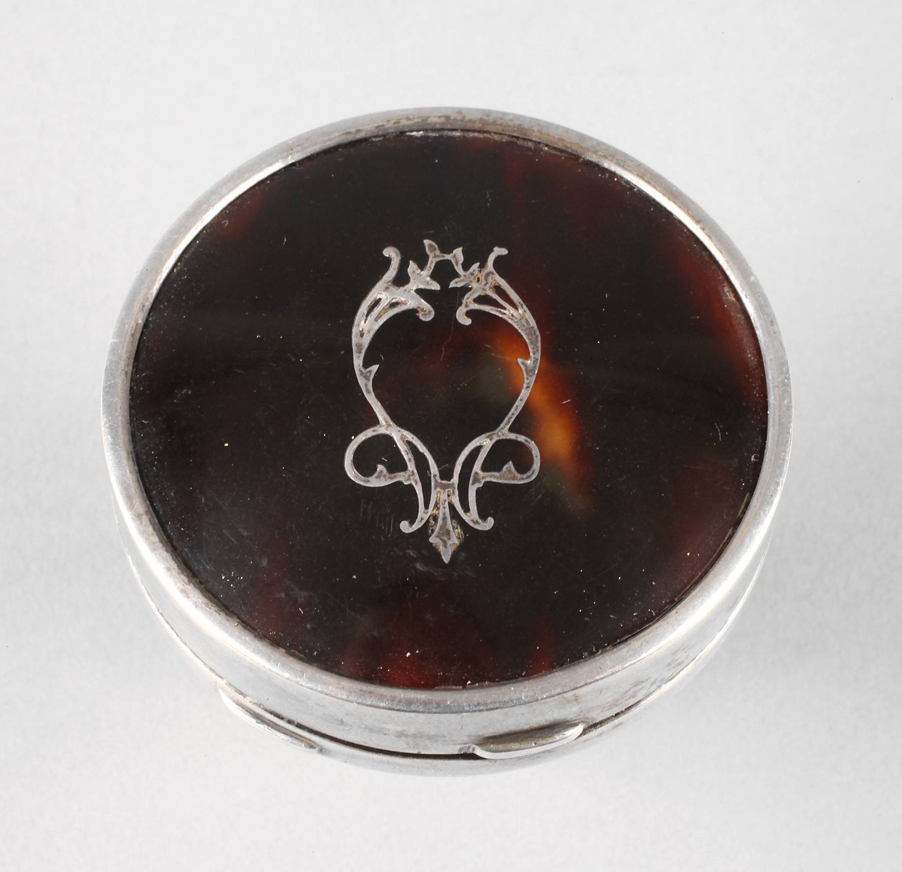 Puderdose mit Spiegeleinsatz