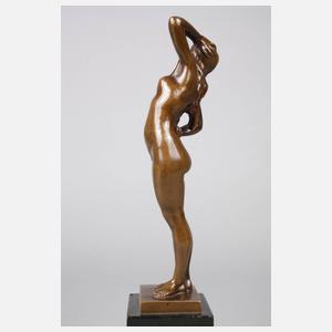 Bronze Mädchenakt am Morgen