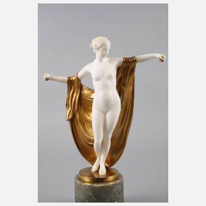 Hans Dietrich, Chryselephantin Kastagnettentänzerin