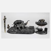 Edmund Csadek, Schreibtischgarnitur111