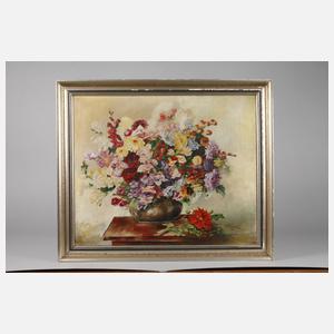 W. Kunz, Blumenstrauß in bauchiger Vase