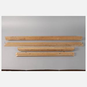 Zwei Entwürfe für Wandgestaltung zum Opfergedächtnis