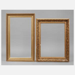 Zwei Goldstuckleisten