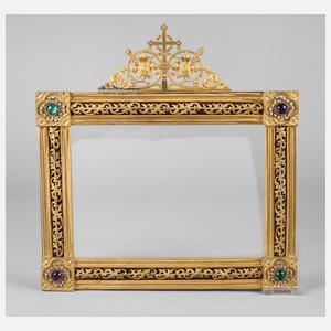 Aufwendiger Messingrahmen mit Bekrönung