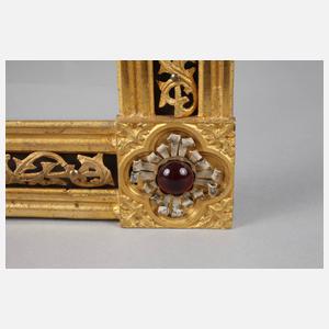 Aufwendiger Messingrahmen mit Bekrönung