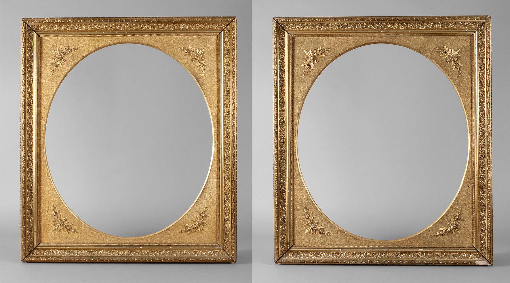 Paar Historismusrahmen mit ovalem Ausschnitt