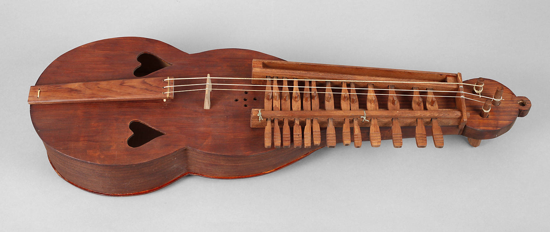 ”Nyckelharpa”