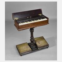 Kleines Harmonium111