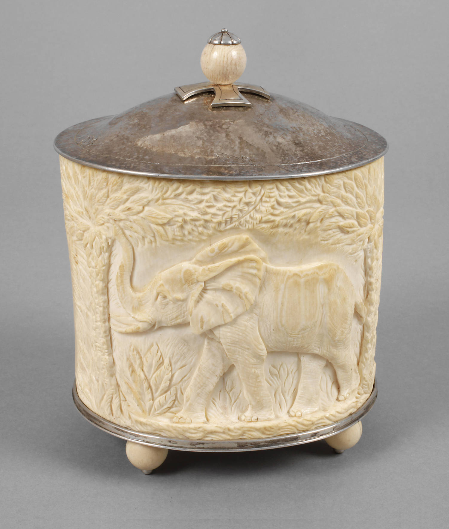 Deckeldose Elfenbein