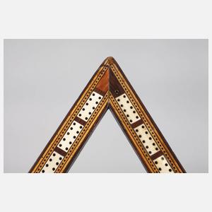 Intarsiertes Steckspiel