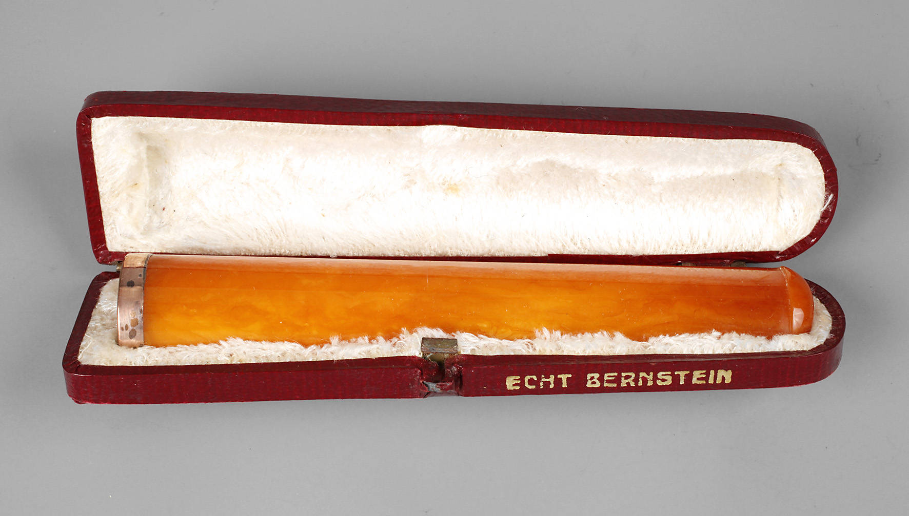 Große Zigarrenspitze