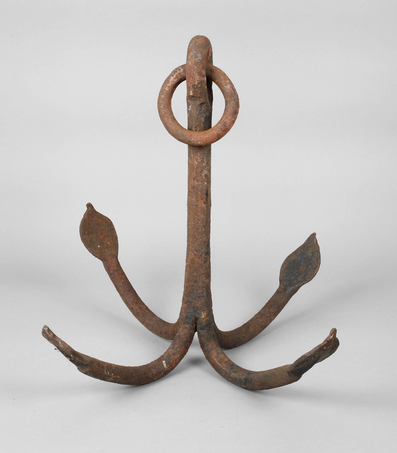 якорь антиквариат. старинный якорь. якорь. старые якоря. старинный якорь.