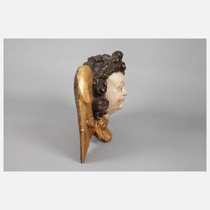 Geschnitztes Engelshaupt