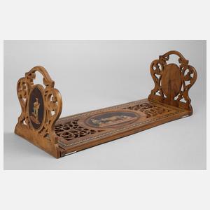 Buchstütze mit Marketerie