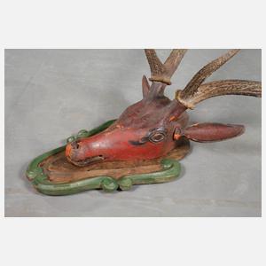 Geschnitzte Jagdtrophäe