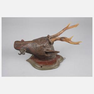 Geschnitzte Jagdtrophäe